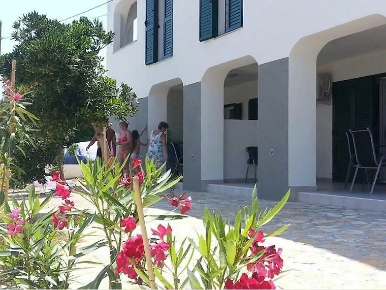 Apartments Luna-Mar Pag Town Croatia