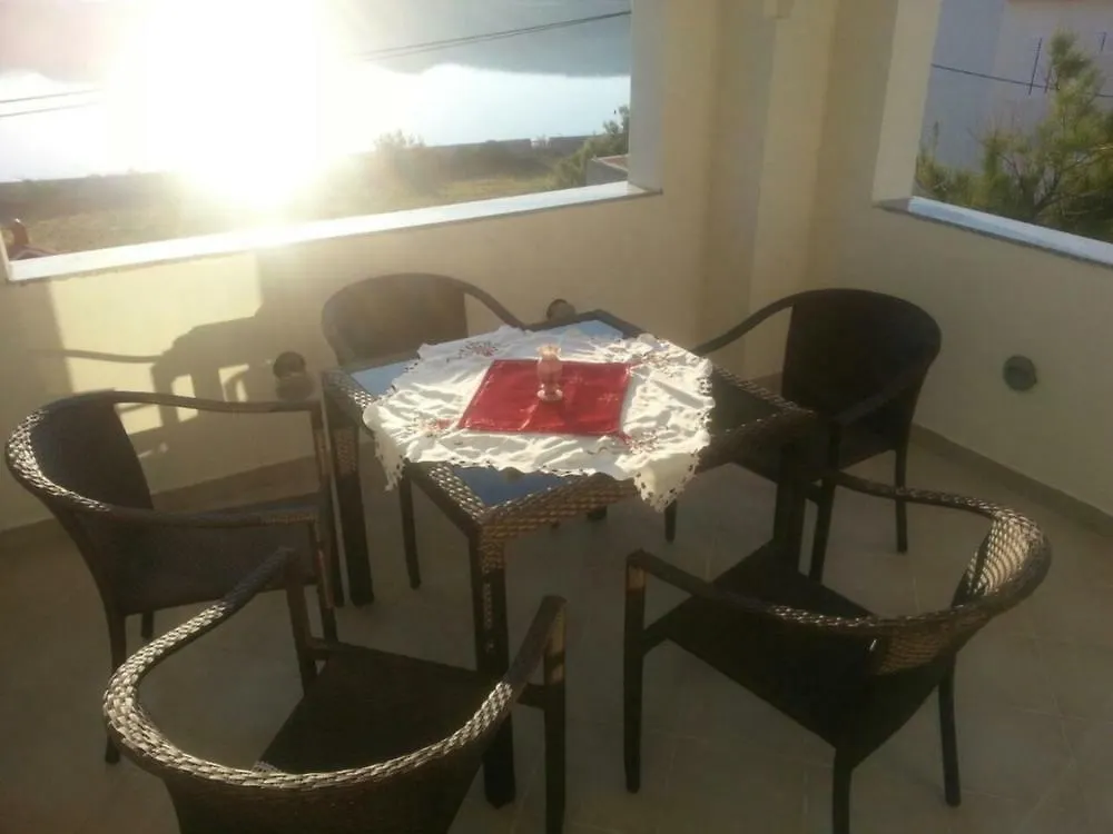 Apartments Luna-Mar Pag Town Kroatien