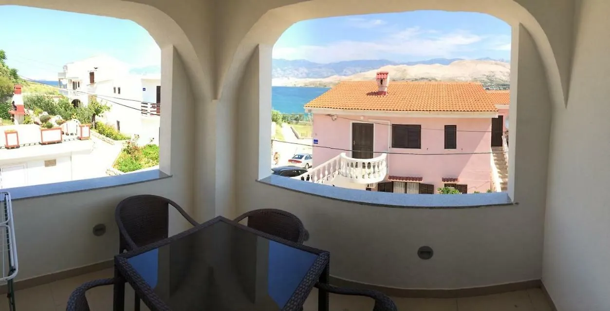 Apartments Luna-Mar Pag Town