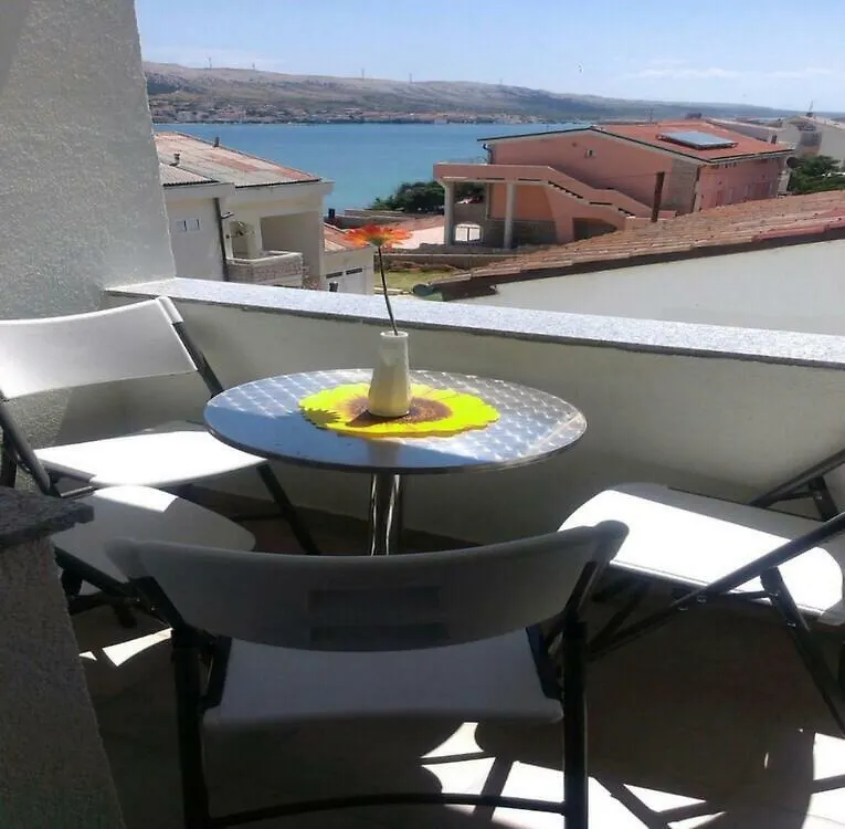 Apartments Luna-Mar Pag Town